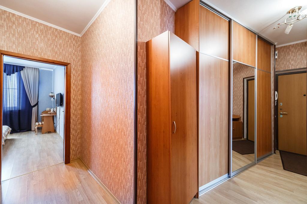 Apartment Domashny Uyut Na Belinskogo 41 Luxe Ekaterinburg Dış mekan fotoğraf