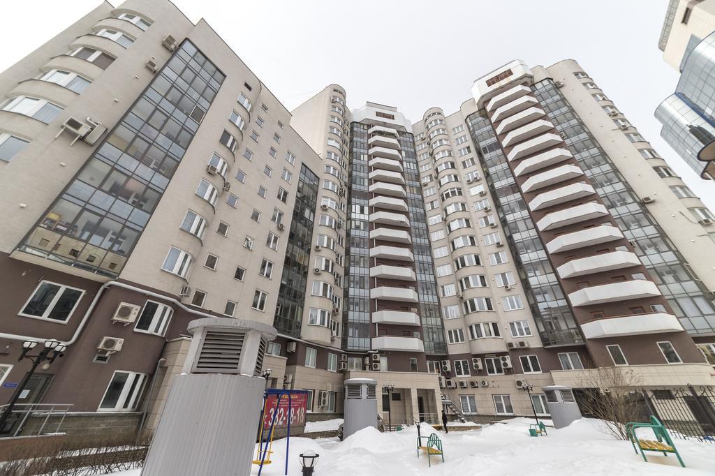 Apartment Domashny Uyut Na Belinskogo 41 Luxe Ekaterinburg Dış mekan fotoğraf