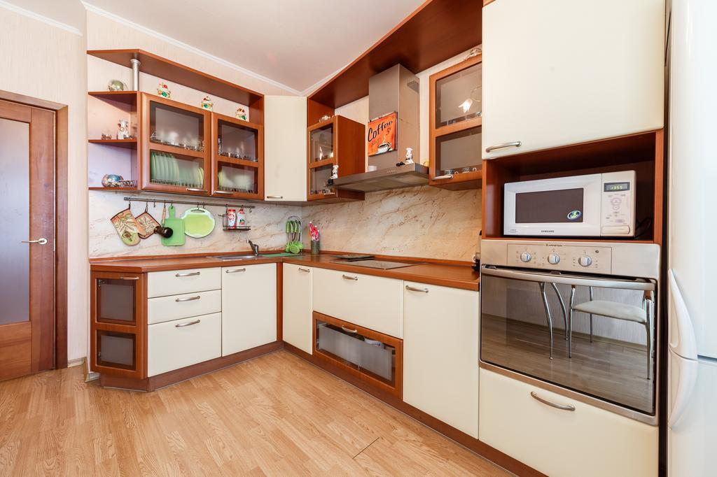 Apartment Domashny Uyut Na Belinskogo 41 Luxe Ekaterinburg Dış mekan fotoğraf